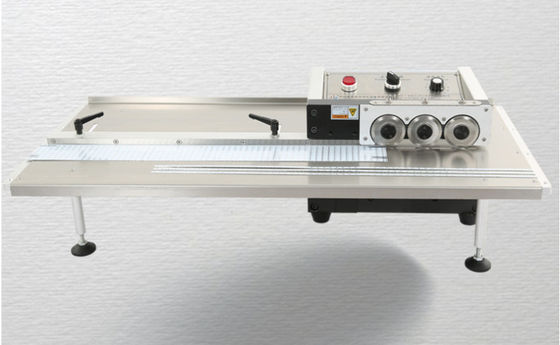 Automatyczna maszyna do cięcia płyt PCB z rowu V 200 mm/S Prędkość wrotów